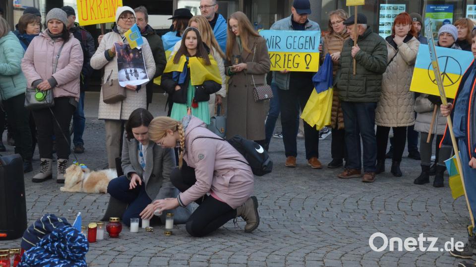 Bei der Gedenkveranstaltung wurden auch Kerzen angezündet. Bild: uz
