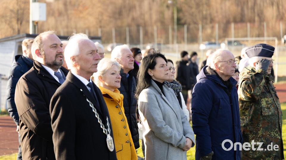 Am Ende des feierlichen Appells wurden das Bayernlied und die Nationalhymne gespielt. Bild: rw