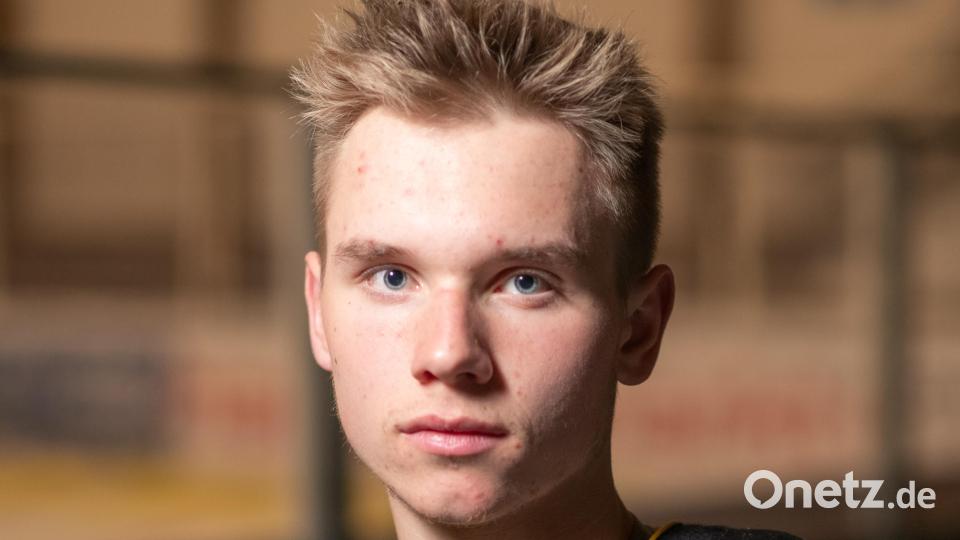 Felix Feder bleibt zwei weitere Jahre beim ERSC Amberg. Archivbild: SignaLight