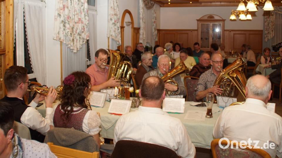 Musikantenstammtisch im Landgasthof zum Frauenstein. Bild: mmj