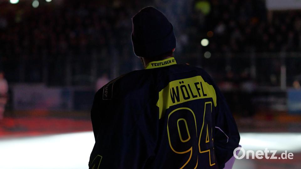 Goalie Marco Wölfl war als Backup wieder dabei. Bild: Elke Englmaier