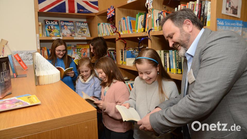 Die Weg in die Bibliothek ist für angehende Gymnasiasten unverzichtbar. Bild: bey