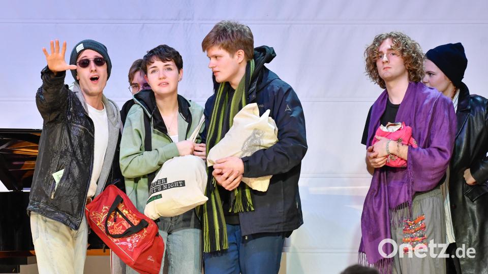 André Weiß (links) als Menschenschmuggler. Bild: Petra Hartl