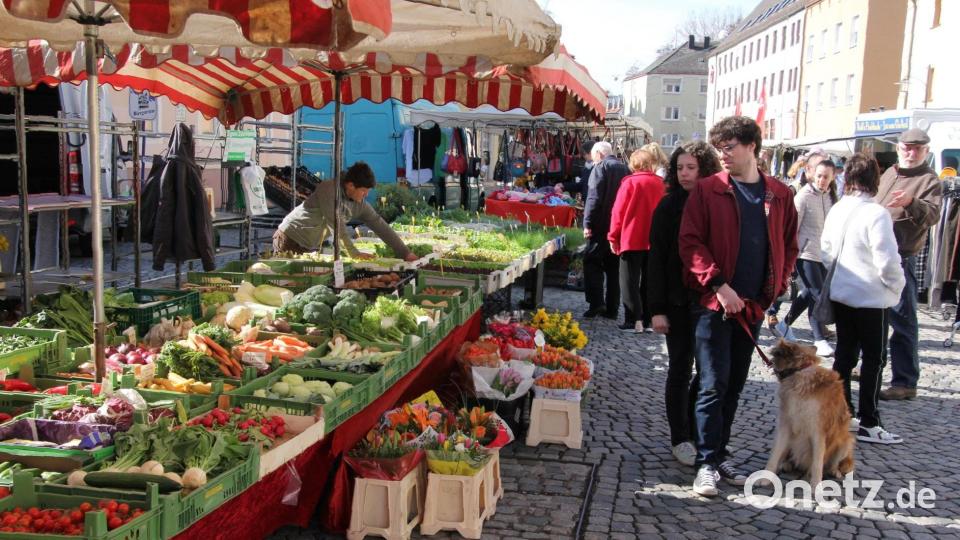 Zahlreiche Besucher zog es am Sonntag zum Josefimarkt in Waldsassen. Bild: kro