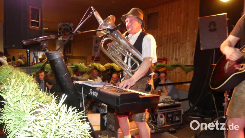 „Das Starkbierfest der Pilots ist unser fester Termin“, verkündet Spitzbua Alois. Bild: rn