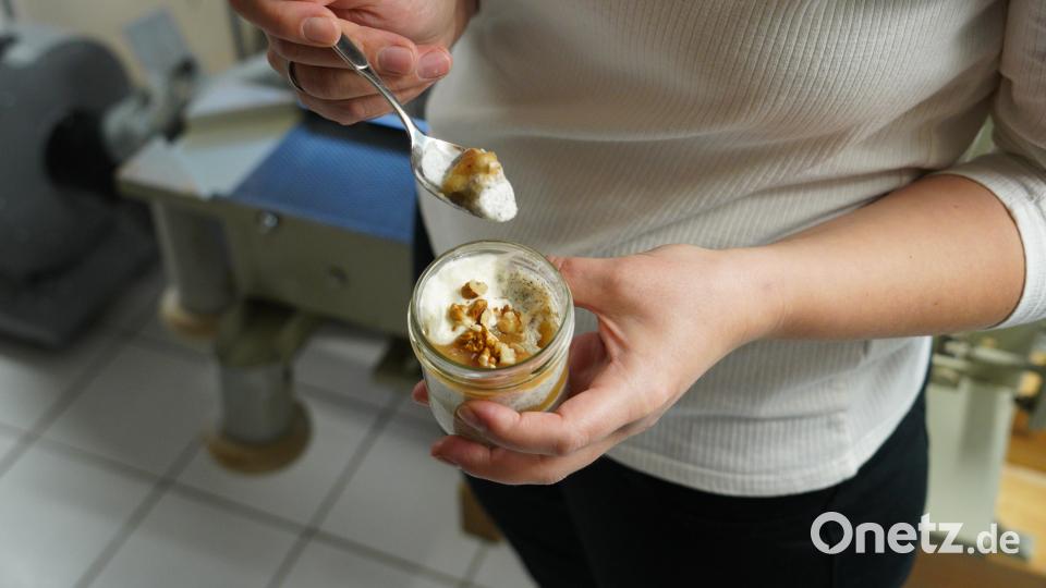 Das Rezept für das Dinkelreis-Mohn-Dessert hat Rita Hecht selbst entwickelt. Bild: kaz