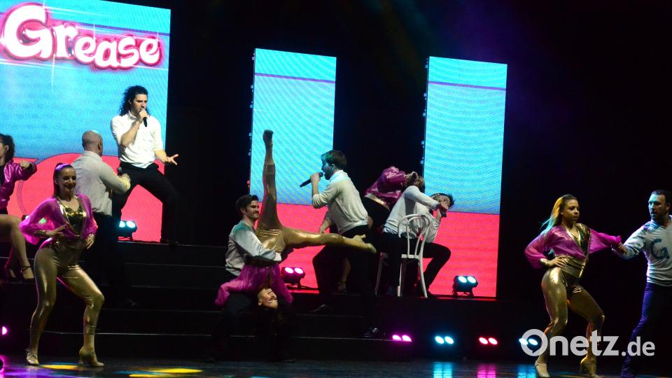 Szenen aus der 1950er-Liebesromanze &quot;Grease&quot; dürfen bei der &quot;World of Musicals&quot; in der Max-Reger-Halle nicht fehlen. Bild: Kunz