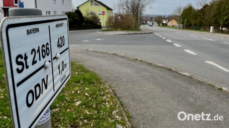 Auf der Vohenstraußer Straße kommt es ab Montag, 25. März, zu Verkehrsbehinderungen. Bild: Gabi Schönberger