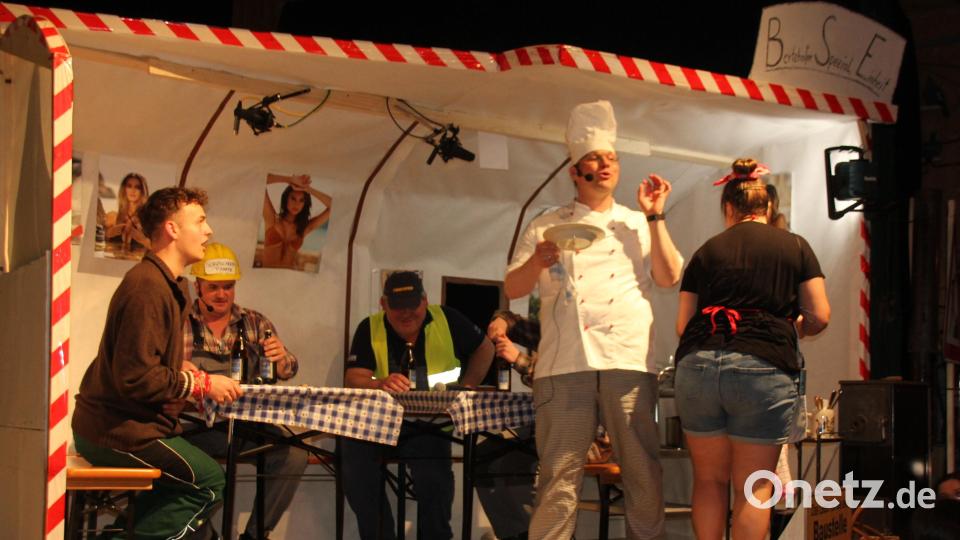 Der Höhepunkt des Arbeitstages,&quot; Reinaldo&quot; liefert ein vorzügliches Essen. Bild: frd
