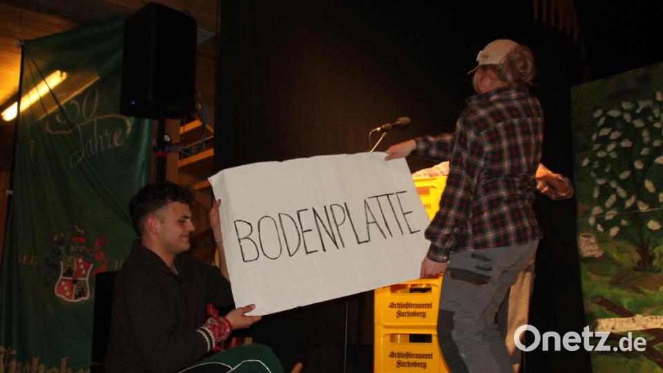 Bodenplatten legen ist eine der leichtesten Übungen. Bild: frd