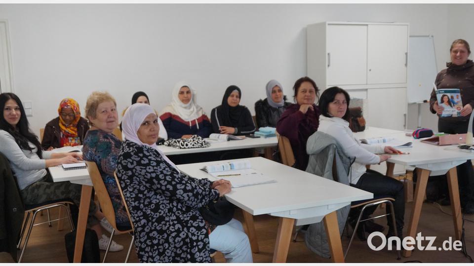 An drei Tagen in der Woche lernen die Frauen die deutsche Sprache in Kursen in der Fronfeste. Bild: wel