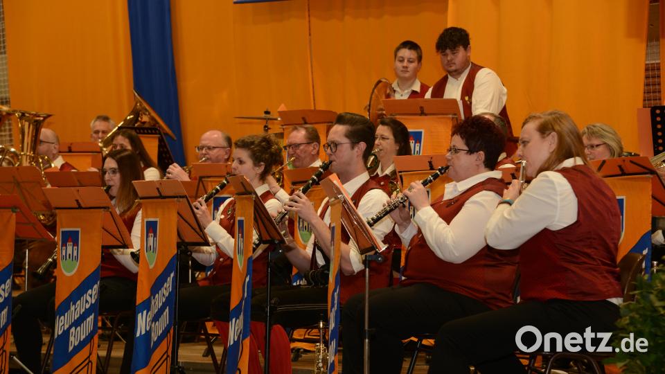 Die volle Konzentration ist den Musikerinnen und Musikern direkt anzusehen. Bild: bey