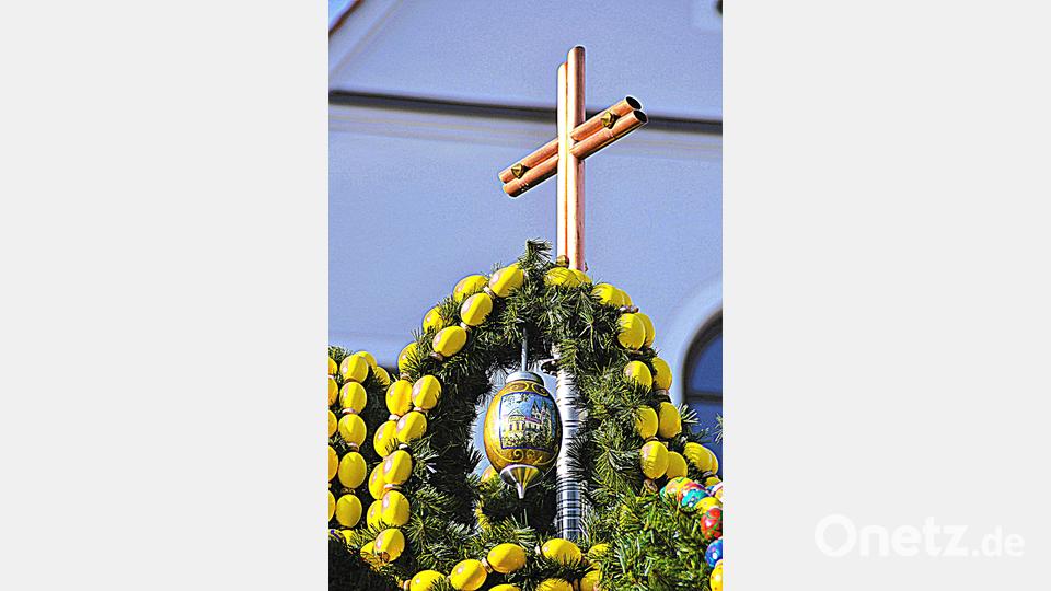 Straußenei mit Josefskirche Bild: Picasa