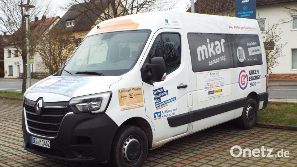 Dieser Neunsitzer-Kleinbus steht in Schnaittenbach für Carsharing zur Verfügung. Bild: e