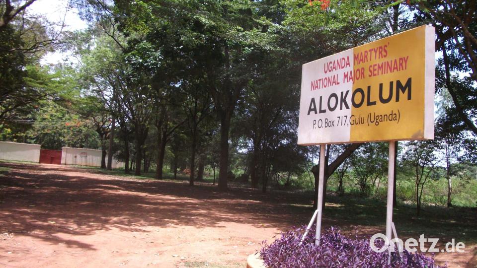 Hier in Alokolum, Ortsteil der 150 000-Einwohner-Stadt Gulu, entsteht die vierte Niederlassung der Franziskaner-Minoriten in Uganda. Bild: mas