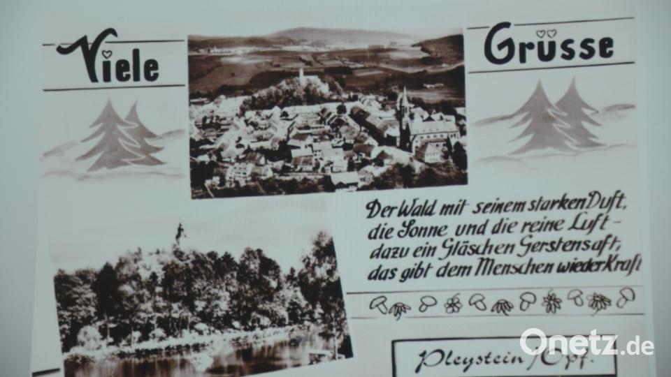 Beim Bild auf dieser Ansichtskarte wurde etwas "gemogelt" - das Ufer entlang des Stadtweihers unterhalb des Kreuzbergs zeigt sich in Wirklichkeit anders. Bild: bey