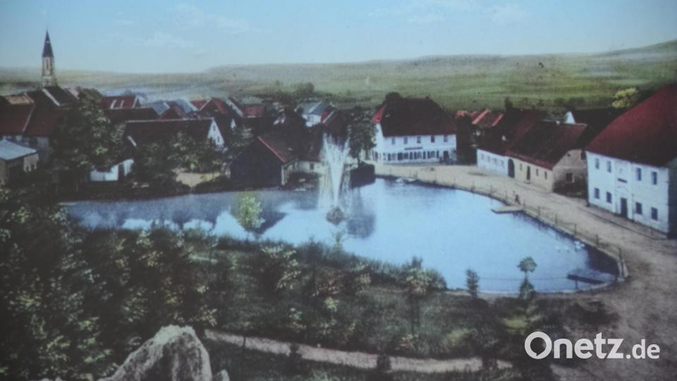 Bei dieser Aufnahme des Stadtweihers wurde gemogelt: Den Springbrunnen inmitten des Weihers gab es zum Zeitpunkt dieser Aufnahme nicht. Bild: bey