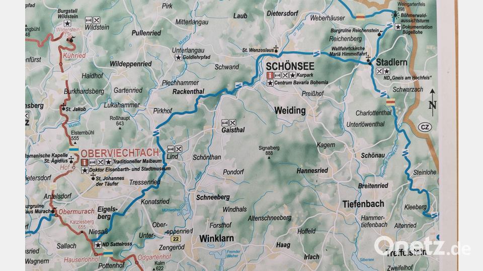 Karte für den 22 Kilometer langen Verbindungsweg (blau) zwischen Nurtschweg und Goldsteig von Stadlern über Schönsee nach Niesaß (Stadt Oberviechtach). Bild: Portner