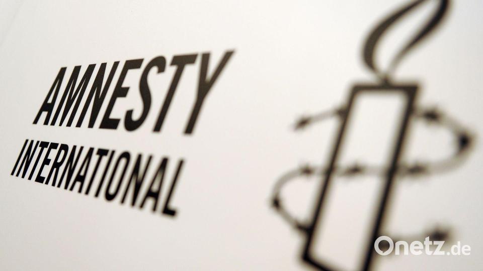 Die Amberger Ortsgruppe von Amnesty International soll neu aufgestellt werden. Deshalb findet am Freitag, 26. April, ab 19 Uhr ein Informationsgespräch beim Bruckmüller statt, bei dem über die Arbeit und Aufgaben der Gruppe informiert wird. Bild: Britta Pedersen/dpa-Zentralbild/dpa