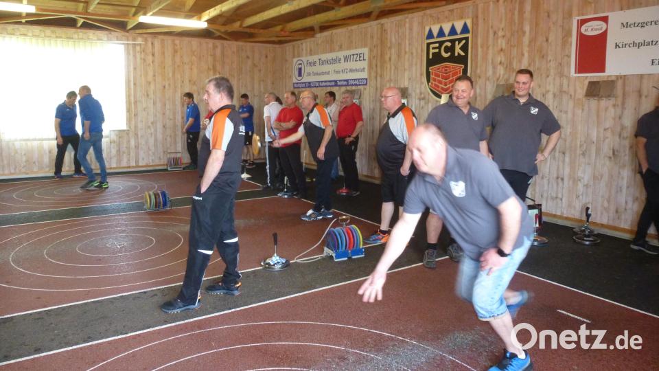 Konzentration und Kondition waren gefragt bei den jeweils 14 Durchgängen des beliebten Georg-Koppmann-Gedächtnisturniers. Bild: bk