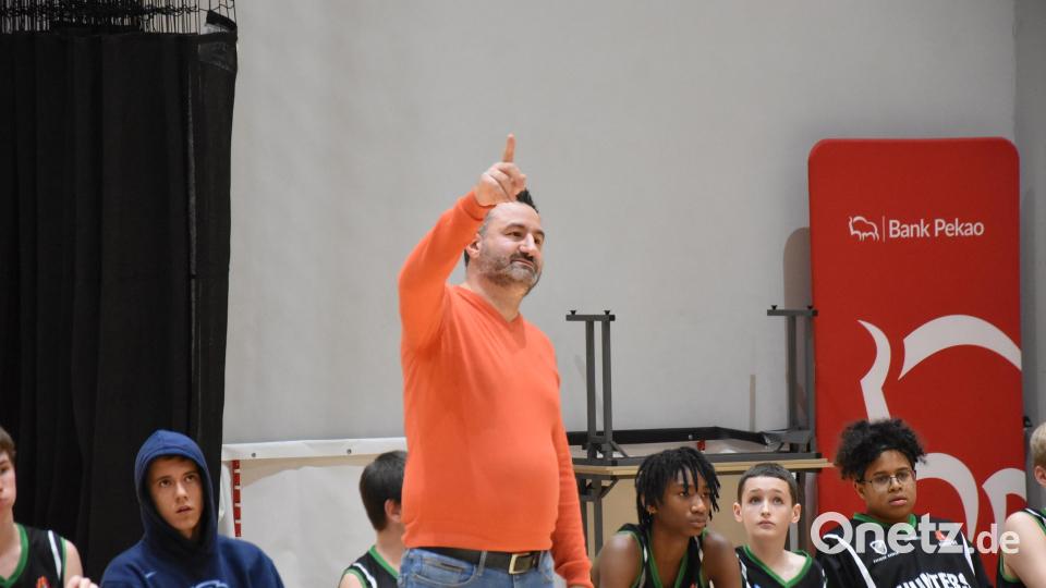 Trainer Gabriel Ionescu vom Team Oberpfalz. Bild: ceybl.eu/exb