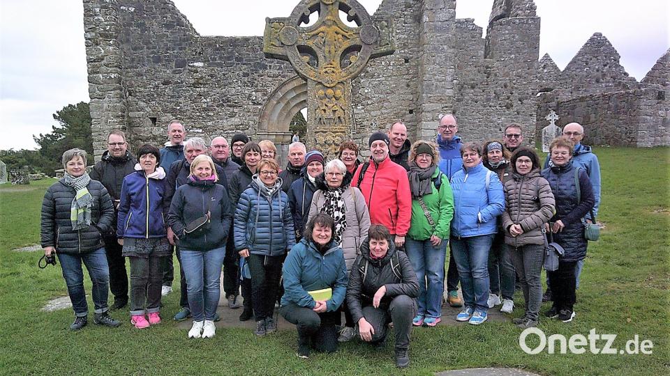 Die erste Begegnung auf der Pilgerreise war die Klosterruine von Clonmacnoise, die am Ufer des Shannon liegt. Bild: rgr