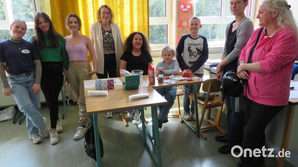 Viel Interessantes lernen die Besucher der Mittelschule am Tag der offenen Tür kennen. Bild: adj