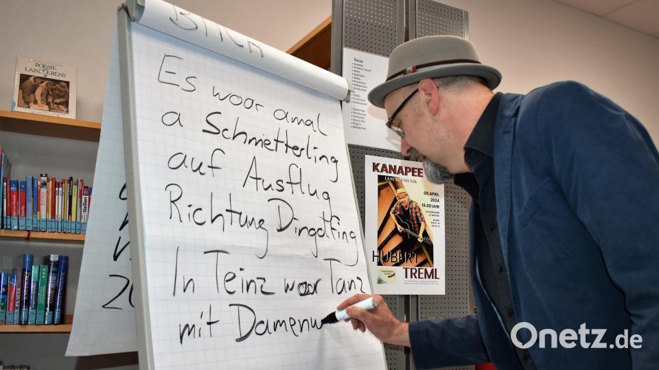 Hubert Treml beim Dichten. Bild: rgr