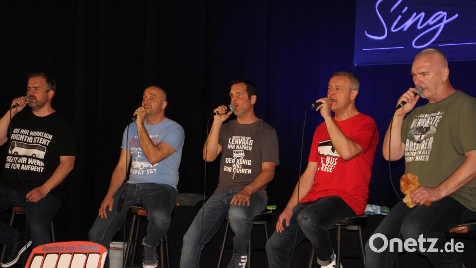 A-cappella-Gesang vom Feinsten bot die Gruppe &quot;Sing Out&quot; im Wiesauer Pfarrzentrum, von links Gregor Schraml, Armin Steinhauser, Rudi Kreuzer, Markus Schuller und Uli Roth. Bild: kro
