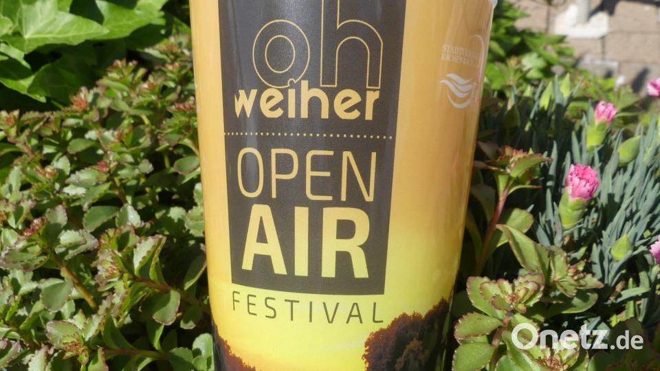 Für das „Oh Weiher“-Open-Air-Festival sind bereits Trinkbecher vorbereitet. Bild: rn