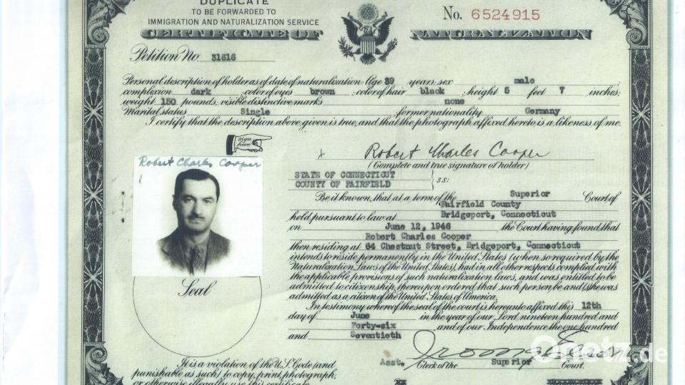 Ein US-Einbürgerungs-Dokument von Robert Cooper Bild: Familienarchiv Kupfer