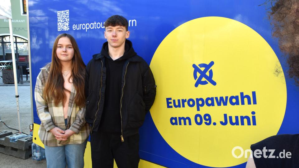 Philipp Schön und Isabella Wettinger sind als 16-Jährige Erstwähler bei den Europawahlen. Die beiden Jugendlichen haben konkrete positive Vorstelllungen von Europa und möchten mitbestimmen, dass das in Zukunft so bleibt. Bild: ubb