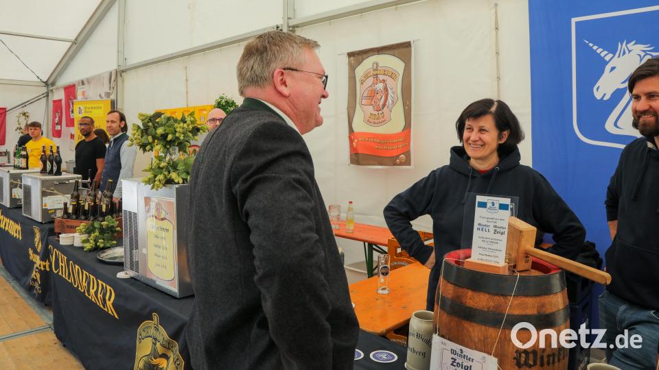 Das Amberger Bierfest ist eröffnet. Bild: Wolfgang Steinbacher