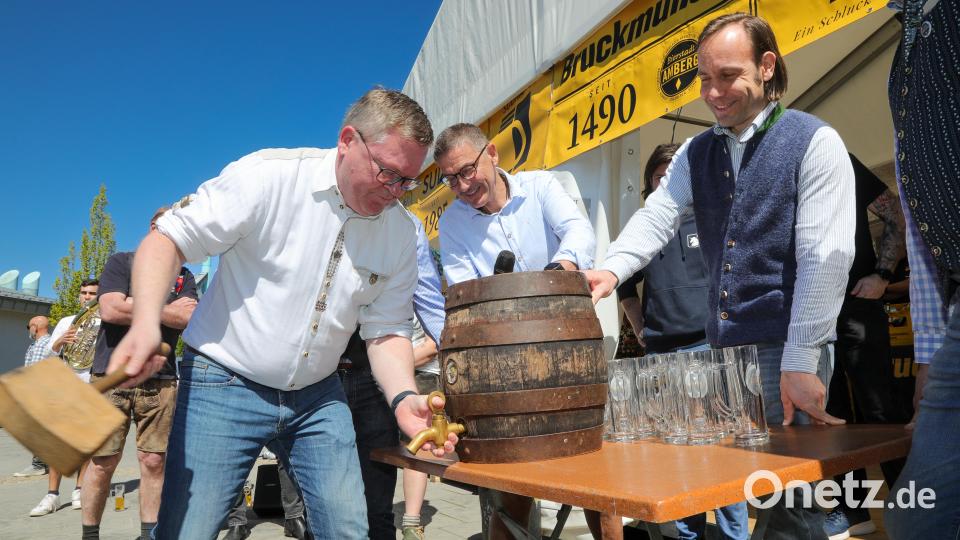 Das Amberger Bierfest ist eröffnet. Bild: Wolfgang Steinbacher