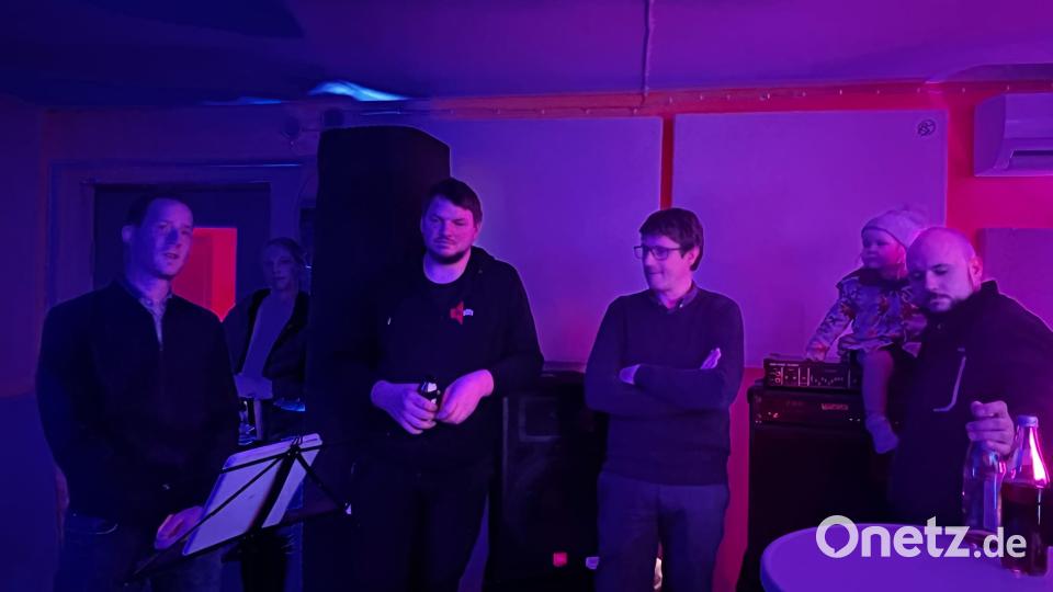 Die Gruppe &quot;Wooden Waves&quot;, die im MuZ probt, umrahmte den Abend. Bild: Claudia Prößl/exb