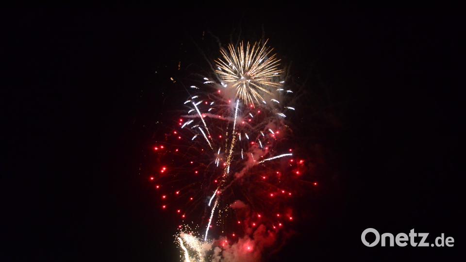 Auch künftig gibt es nur ein Höhenfeuerwerk beim Frühlings- und beim Volksfest, und zwar zum Ende. Bild: Kunz