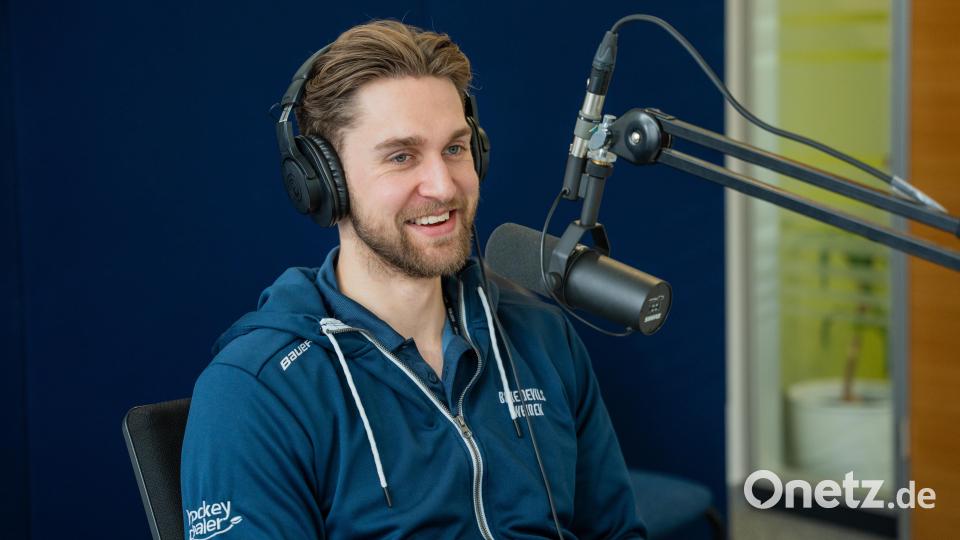 Luca Gläser ist mit den Blue Devils Weiden voll im Soll. Jetzt wartet mit Peiting die nächste Aufgabe im Viertelfinale. Bild: Marina Gube