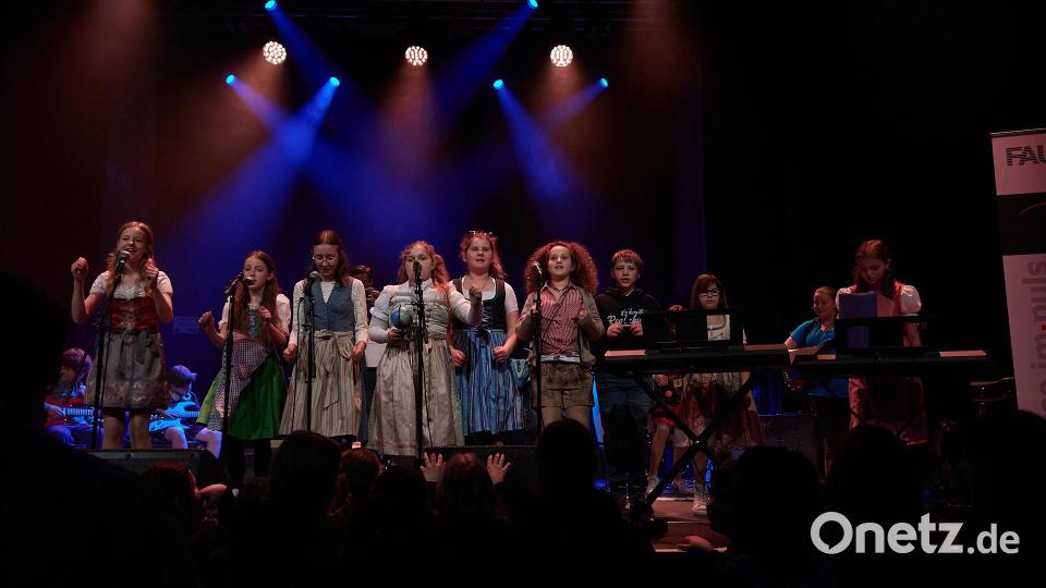 Die Lobkowitz-Realschule tritt beim Bandklassenfestival in Nürnberg auf Bild: zeegaro images/exb