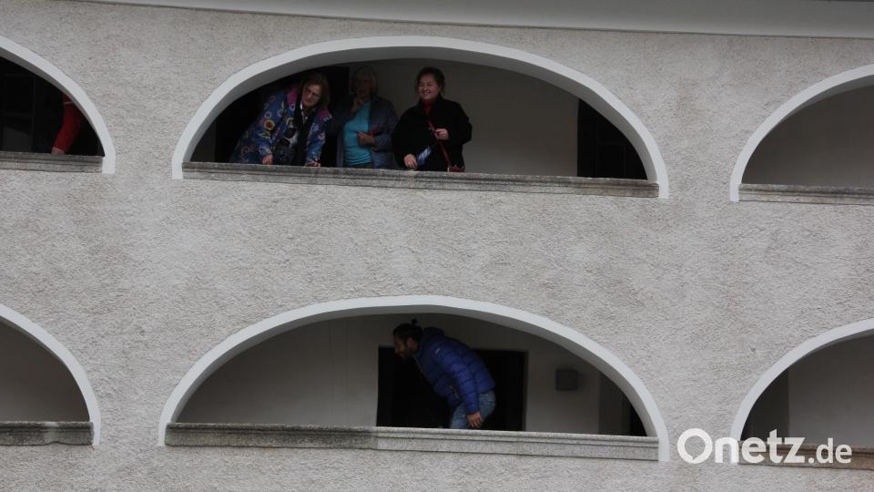 Besucher in den Arkaden. Bild: kro