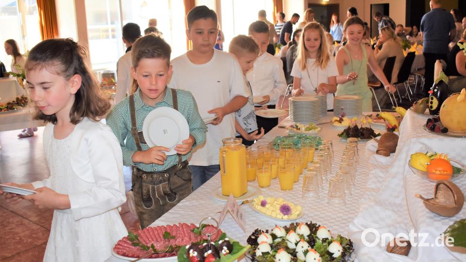 Die Kommunionkinder und ihre Eltern haben &quot;die Qual der Wahl&quot;. Bild: rgr