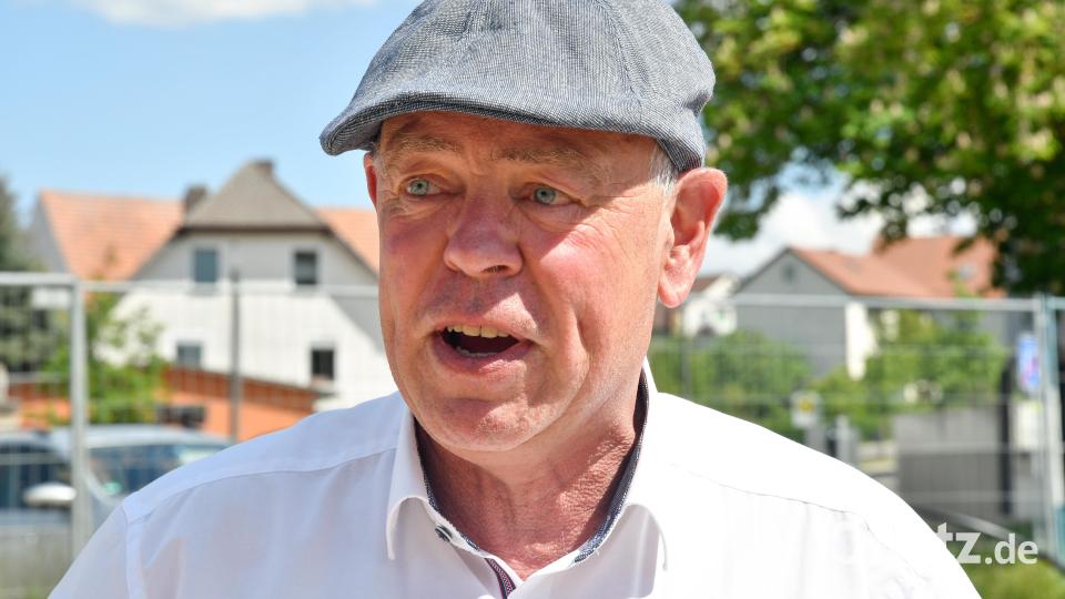 &quot;Es wird nichts sein, wo die ganze Nacht halligalli ist&quot; (Bürgermeister Roland Strehl über die Nutzung der Gewerbeeinheit als Tagescafé) Bild: Petra Hartl