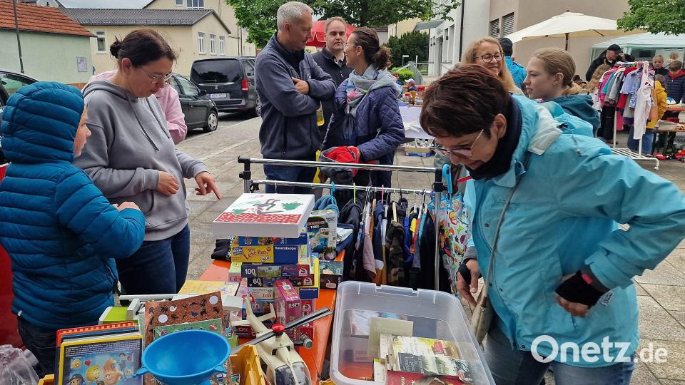 Beim Start blieb der Regen aus, der später ein Anbieten schlecht möglich machte. Bild: R. Kreuzer