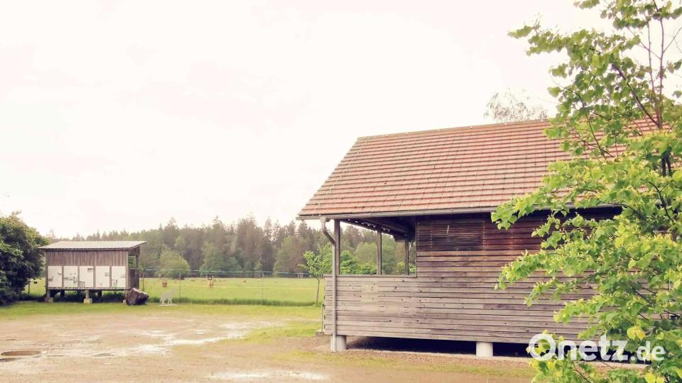 Das Schulungsgebäude am Wildgehege in Pfrentschweiher . Bild: gz