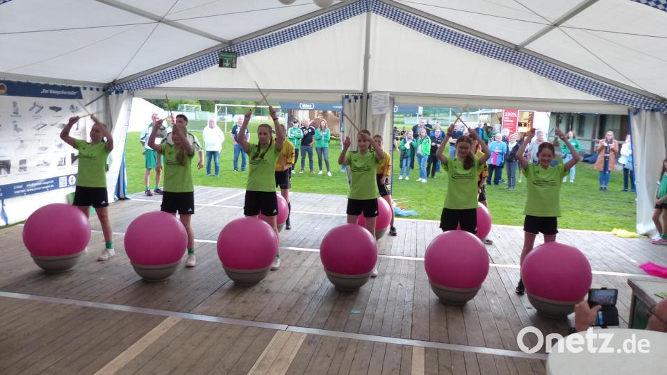 Impressionen vom Ehrenabend des SV Kohlberg-Röthenbach anlässlich des 75-jährigen Bestehens. Bild: hme