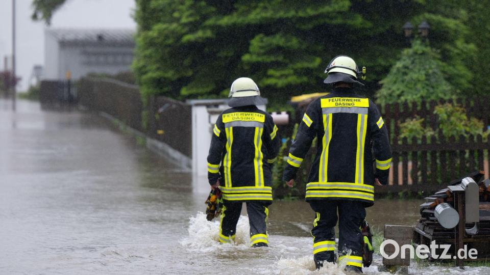 In vielen Regionen rückte die Feuerwehr zu Einsätzen aus. Bild: Sven Hoppe/dpa