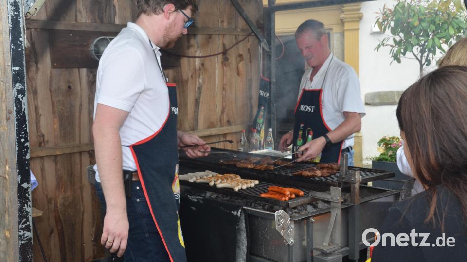 Am Grill war es heiß. Bild: dob