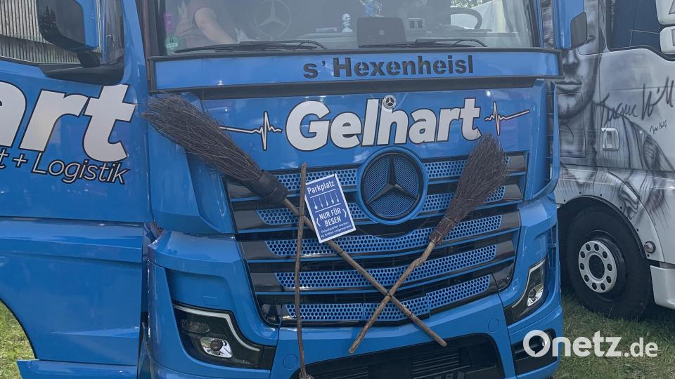 Ein Hexenheisl im Lkw gab es auch zu bewundern. Bild: tok