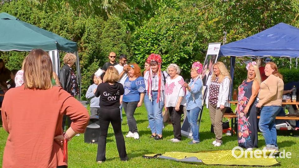 Amberg feiert Vielfalt. Der 12. Deutsche Tag auf der Bleichwiese war ein großer Erfolg Bild: Astrid Knab/exb