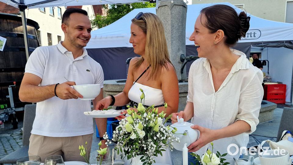 An einem Stand zeigt die Firma Seltmann als Hauptsponsor ihr neues Sortiment. Bild: R. Kreuzer