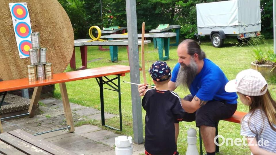 Auch Schießen will gelernt sein. Bild: whü